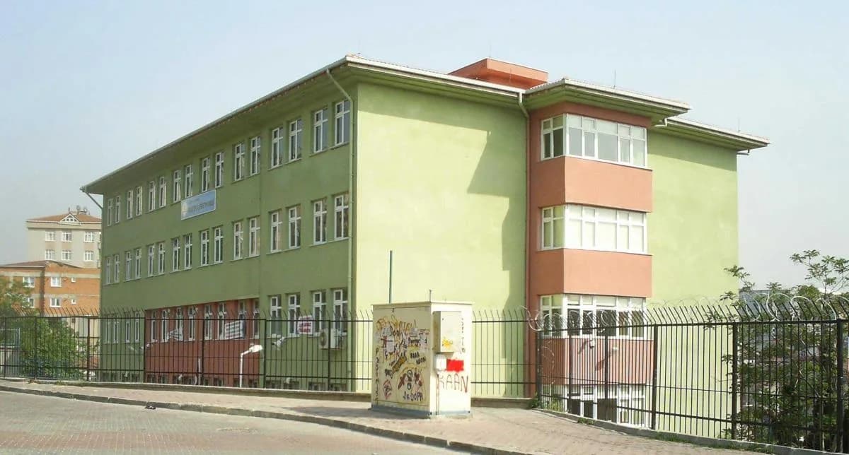 KOCATEPE İLKÖĞRETİM OKULU İNŞAATI — 1
